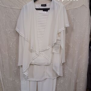 Ashro White Layered Outfit